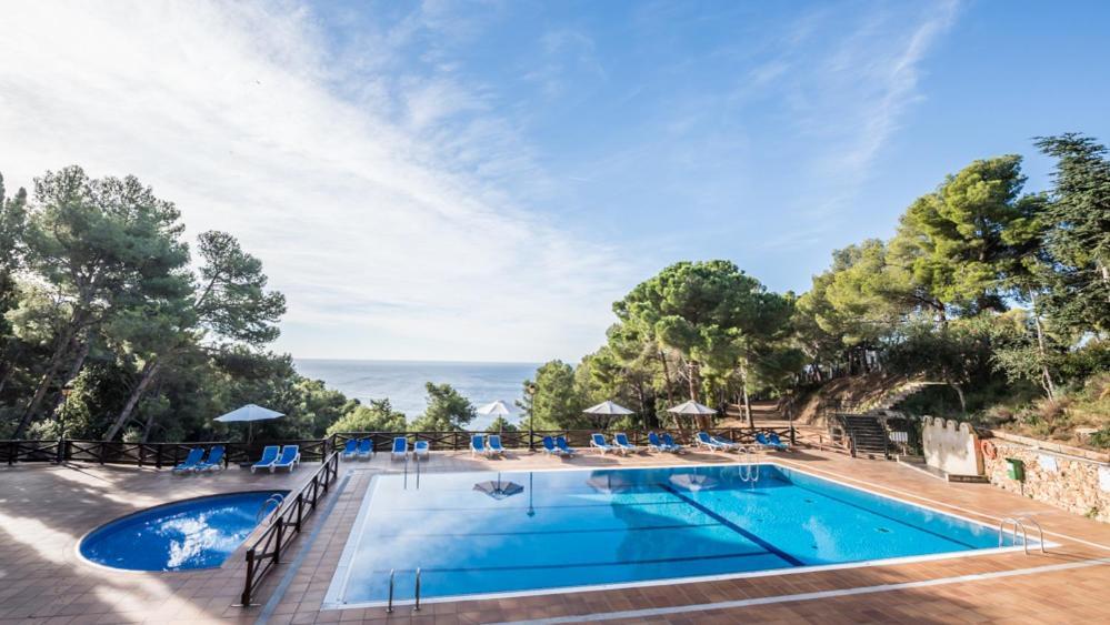 Camping Sunissim Cala Llevado 4* by Locatour Tossa de Mar Exterior foto