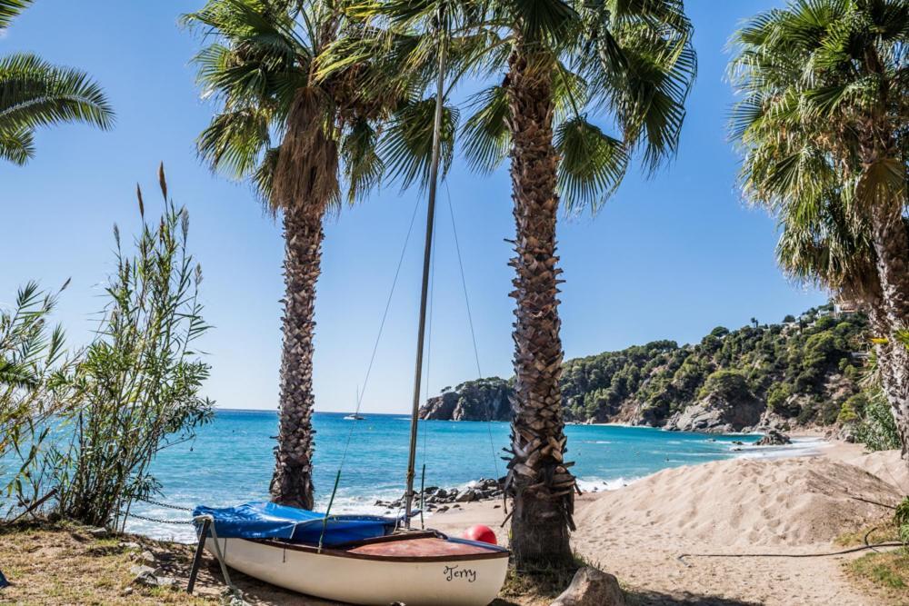 Camping Sunissim Cala Llevado 4* by Locatour Tossa de Mar Exterior foto